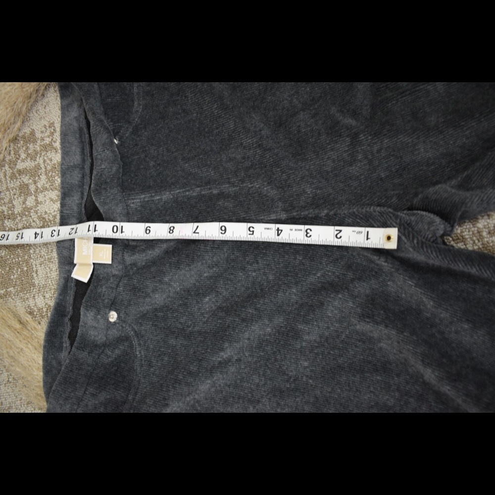 Michael Kors Suede Pull On pants - Picture 5 of 6